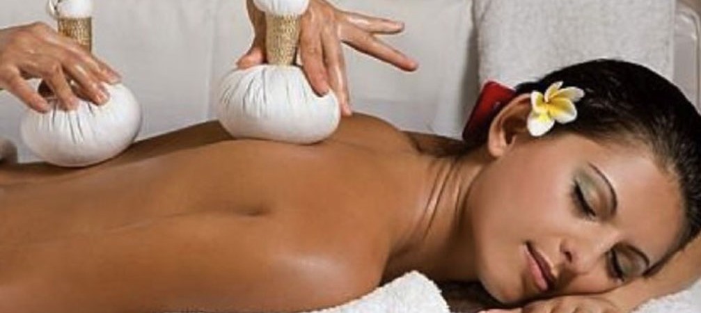 Hot Thai Herbal Massage